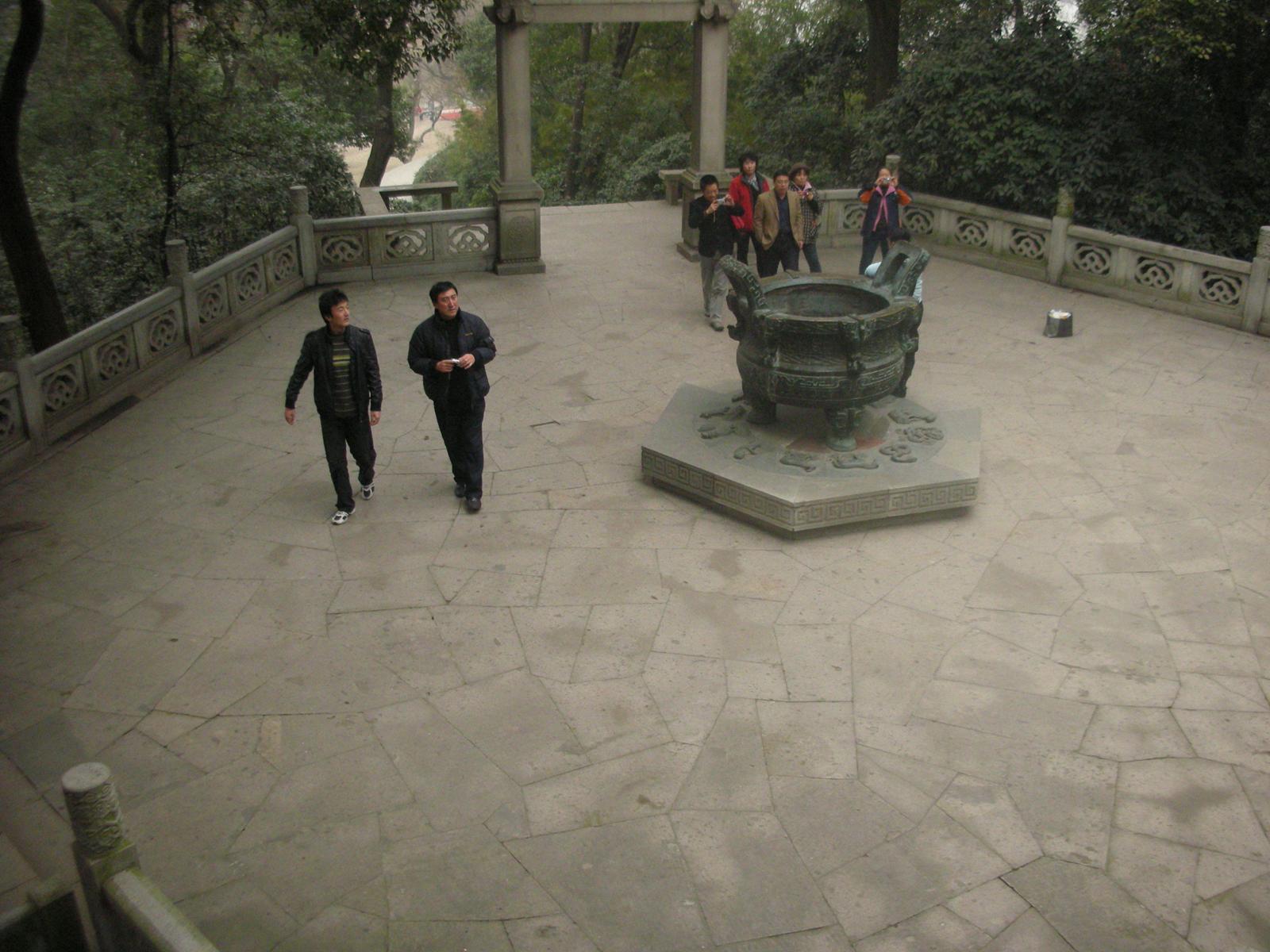 2000年ほど前は錫(スズ)の産地だったが、今は錫がない無錫(その2..無錫を代表する観光地である太湖)